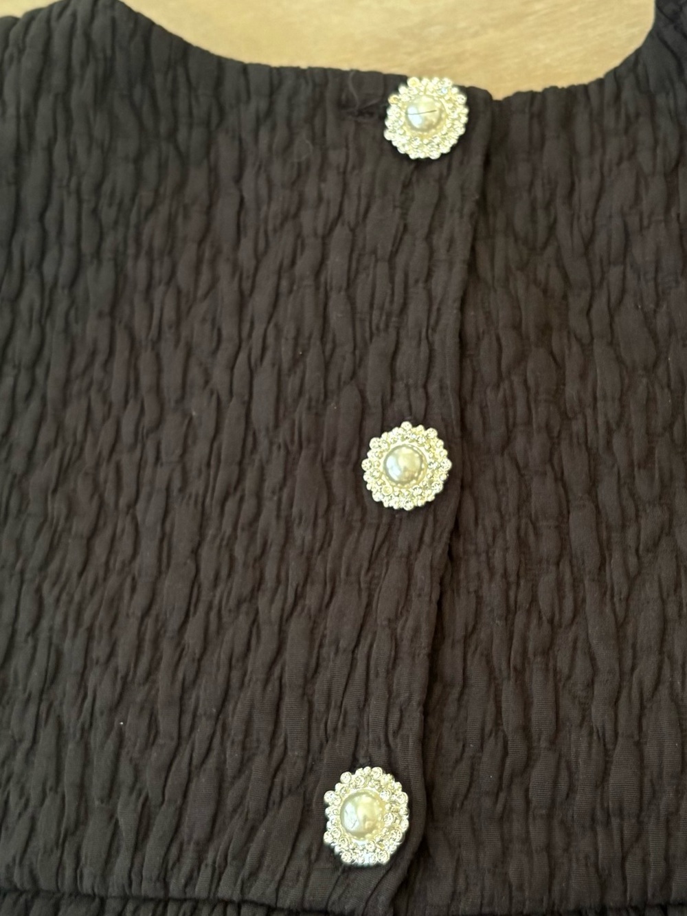 Zara black crinkle puff sleeve crop top - Picture 2 of 9